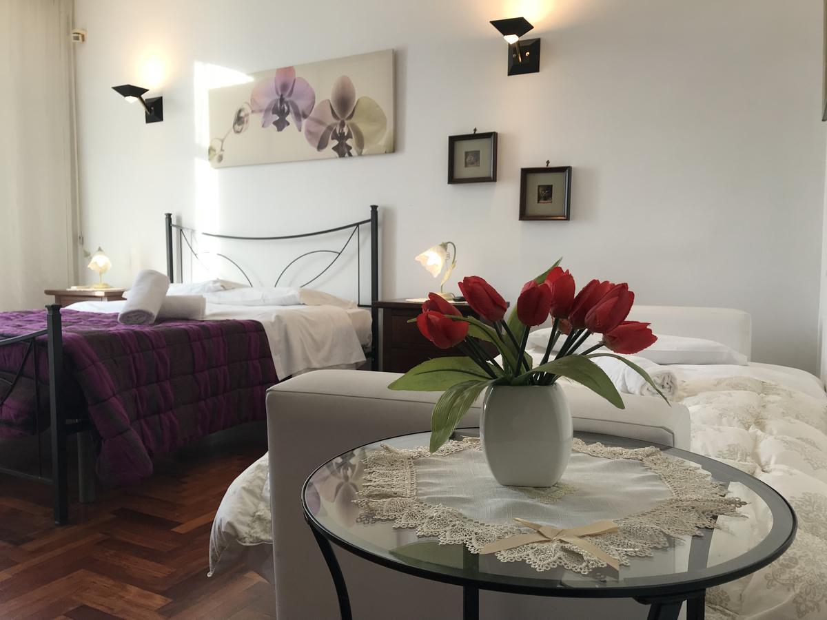 La Maison Royale Bb Fiumicino Eksteriør bilde