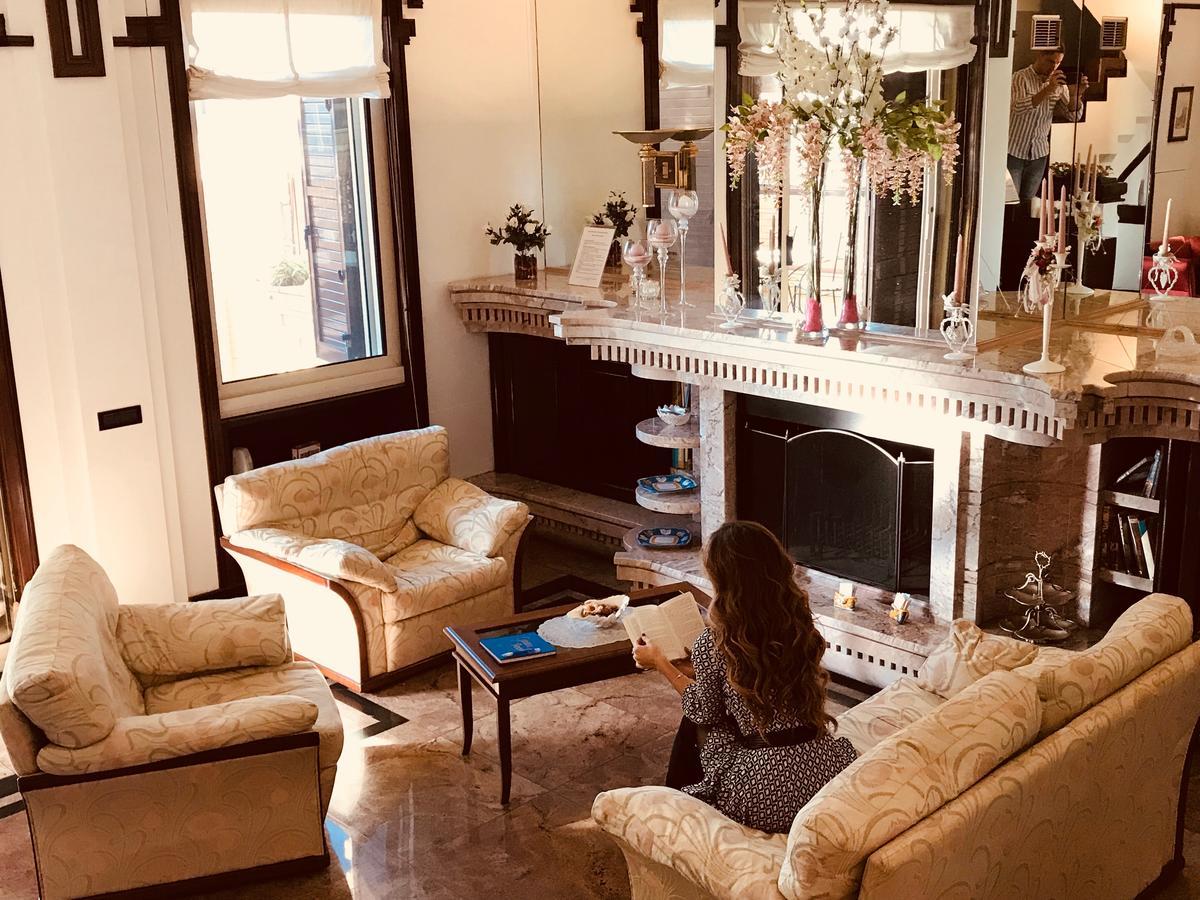 La Maison Royale Bb Fiumicino Eksteriør bilde